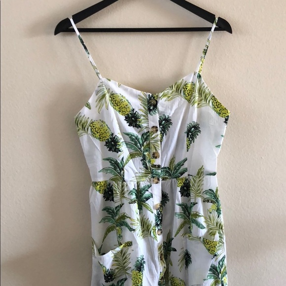 Pineapple Button dress - Picture 6 of 8